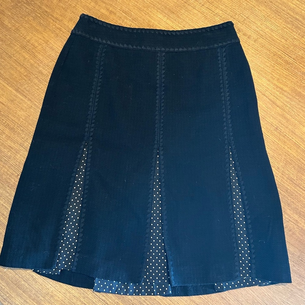 Ann Taylor Skirt A-Line Black Cream Polka Dot Pleated, Size 2